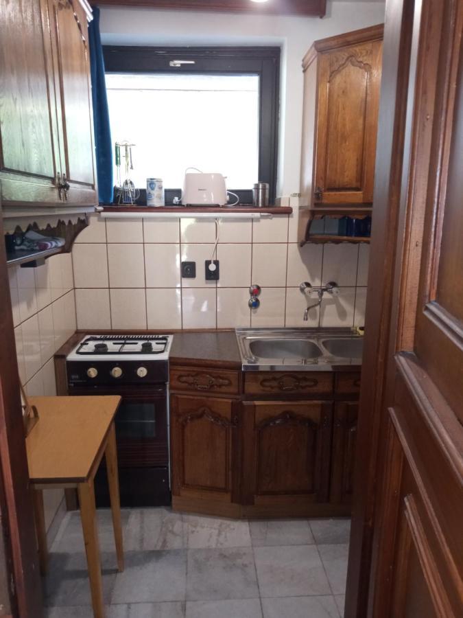 Luxury Eagle Apartman Budapest Exteriör bild